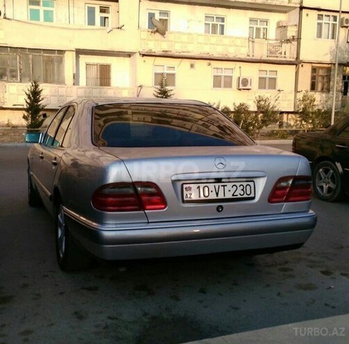 Mercedes E 230 1996, 420,000 km - 0.2 l - Bakı