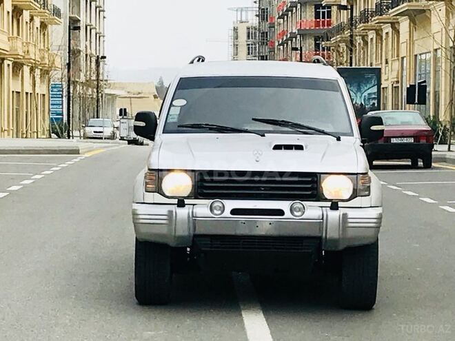 Mitsubishi Pajero 1996, 388,000 km - 2.8 l - Bakı