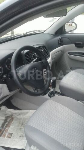 Hyundai Accent 2009, 135,000 km - 1.6 l - Bakı