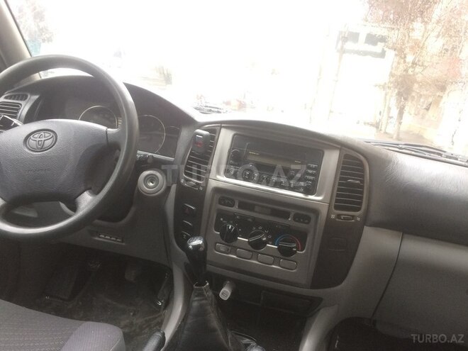 Toyota Land Cruiser 2004, 245,000 km - 4.2 l - Bakı