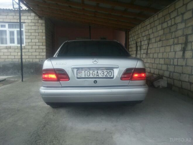 Mercedes E 320 1997, 357,000 km - 3.2 l - Zaqatala