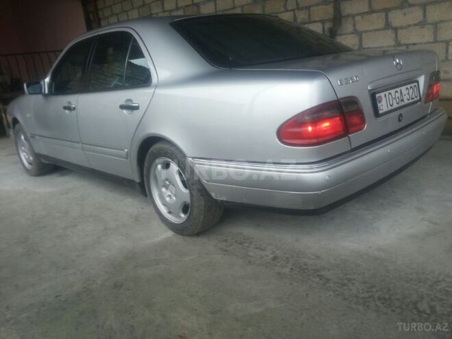 Mercedes E 320 1997, 357,000 km - 3.2 l - Zaqatala