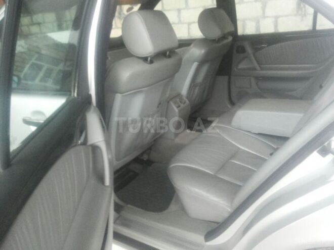 Mercedes E 320 1997, 357,000 km - 3.2 l - Zaqatala