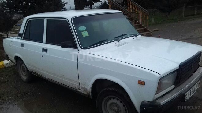 LADA (VAZ) 2107 2005, 255,000 km - 1.6 l - Tovuz