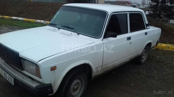 LADA (VAZ) 2107 2005, 255,000 km - 1.6 l - Tovuz