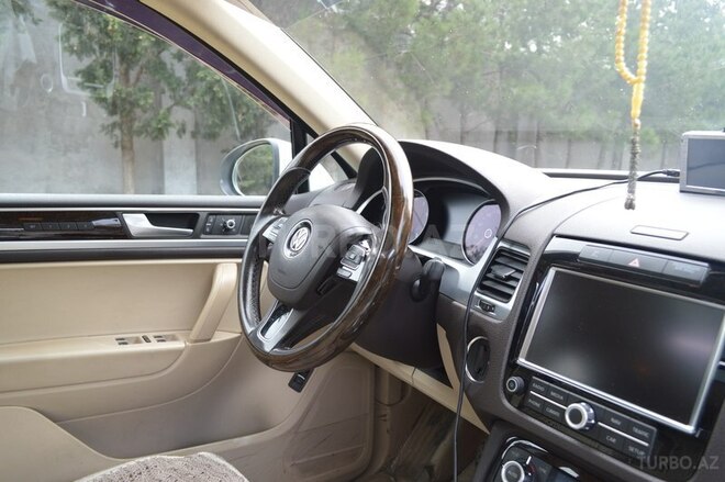 Volkswagen Touareg 2012, 97,000 km - 3.6 л - Bakı