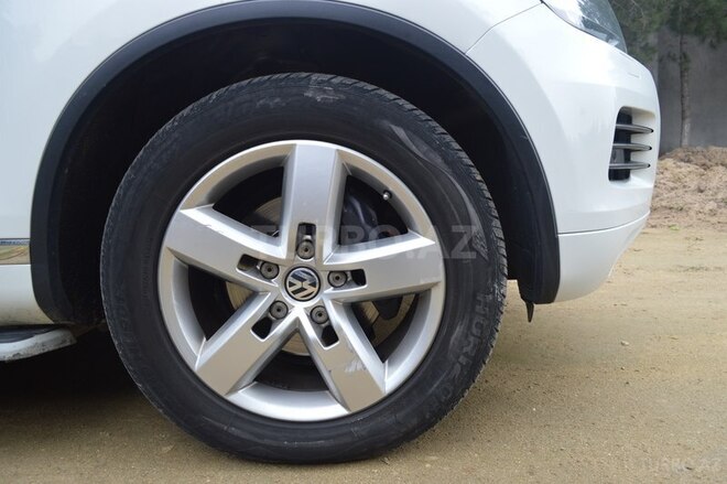 Volkswagen Touareg 2012, 97,000 km - 3.6 л - Bakı