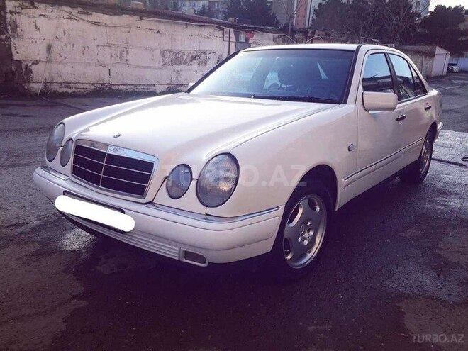 Mercedes E 230 1996, 468,587 km - 2.3 л - Bakı