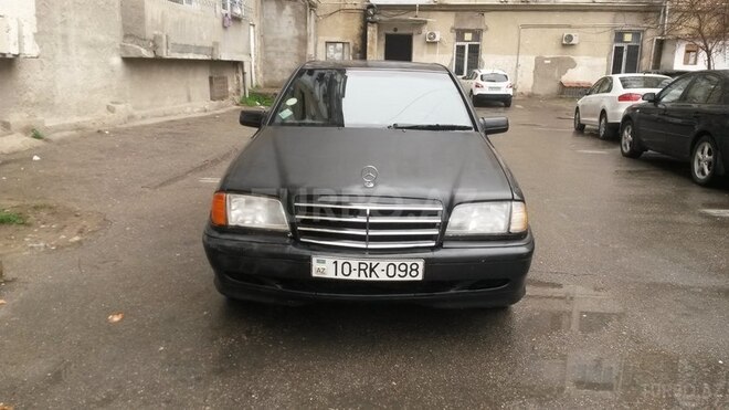 Mercedes C 180 1994, 245,000 km - 1.8 l - Bakı