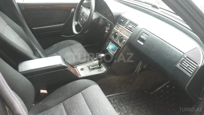 Mercedes C 180 1994, 245,000 km - 1.8 l - Bakı