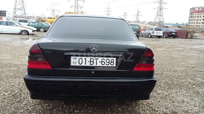 Mercedes C 180 1998, 196,820 km - 1.8 l - Bakı