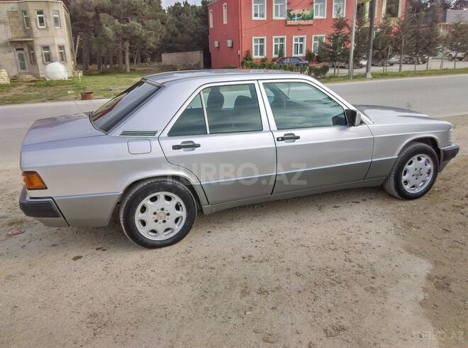 Mercedes 190 1990, 297,829 km - 2.3 л - Bakı