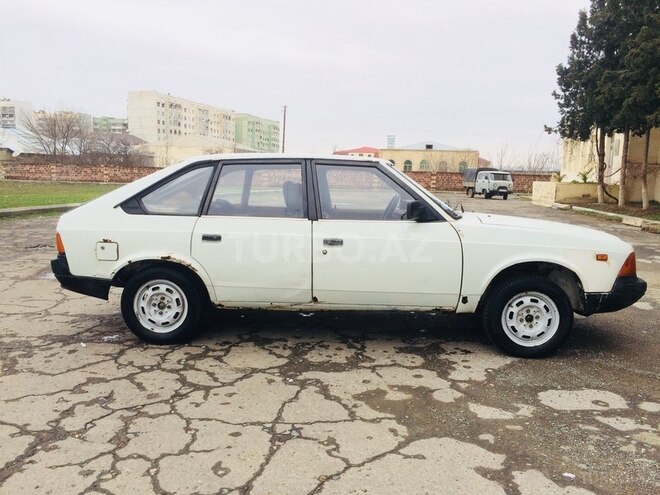 Moskvich 2141 1990, 180,000 km - 1.5 l - Gəncə
