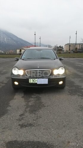 Mercedes C 280 2006, 217,000 km - 3.0 l - Qəbələ