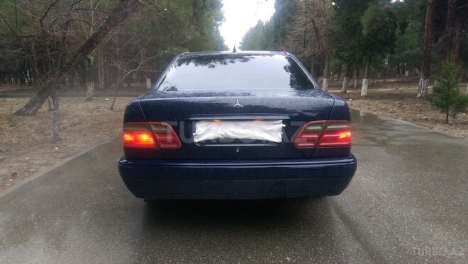 Mercedes E 230 1996, 308,767 km - 2.3 l - Sumqayıt