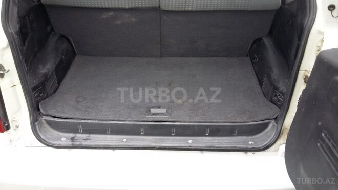 Mitsubishi Pajero io 1999, 287,000 km - 1.8 l - Yevlax
