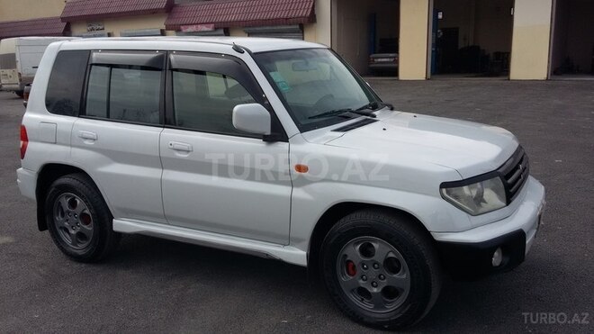 Mitsubishi Pajero io 1999, 287,000 km - 1.8 l - Yevlax