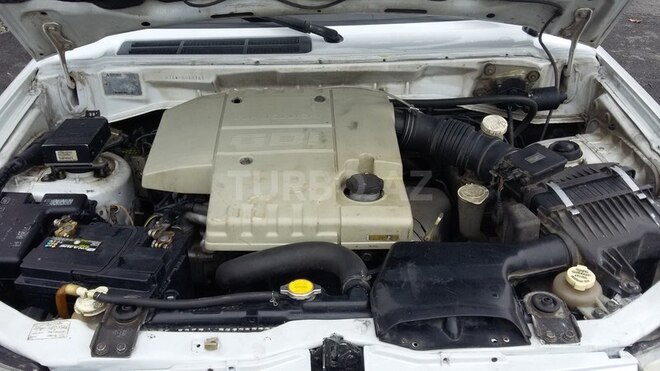 Mitsubishi Pajero io 1999, 287,000 km - 1.8 l - Yevlax