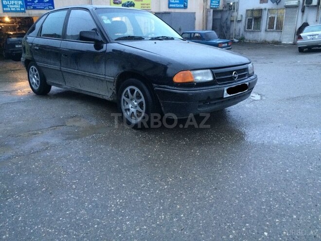 Opel Astra 1992, 279,356 km - 1.8 l - Bakı