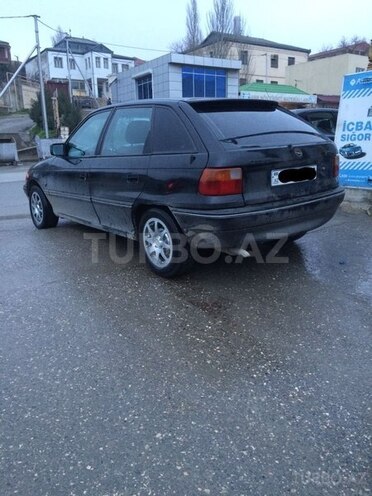 Opel Astra 1992, 279,356 km - 1.8 l - Bakı