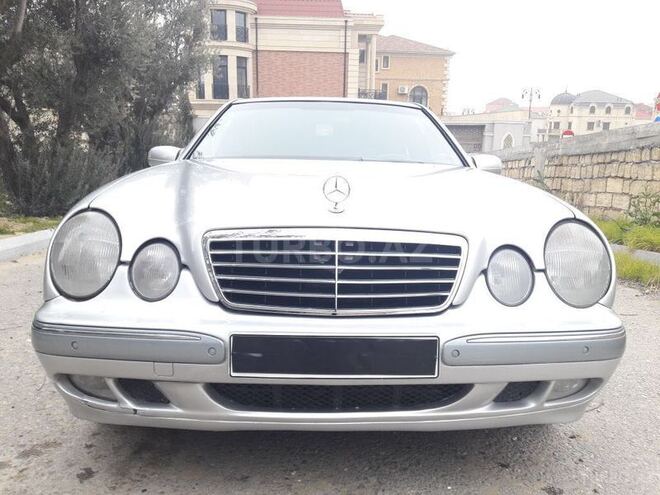 Mercedes E 220 2001, 314,000 km - 2.2 l - Bakı