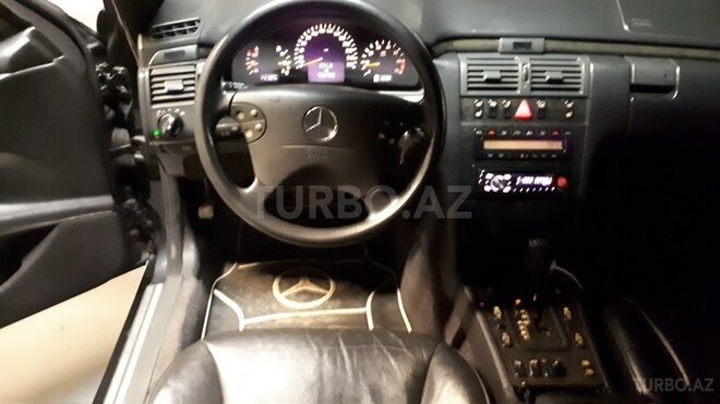 Mercedes E 280 1999, 197,852 km - 2.8 l - Bakı