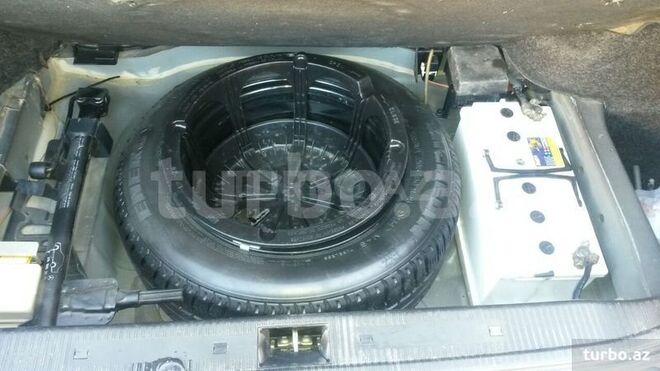 Mercedes C 230 1999, 180,270 km - 2.3 l - Naftalan