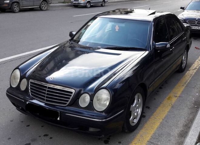 Mercedes E 280 2000, 266,000 km - 2.8 l - Bakı