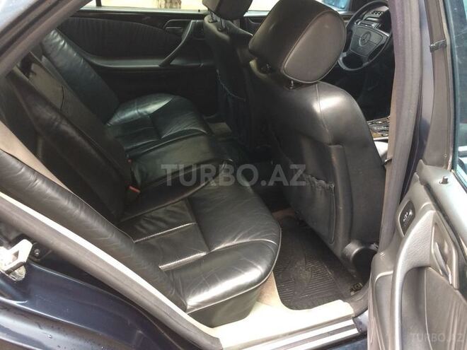 Mercedes E 230 1998, 290,000 km - 2.3 l - Bakı