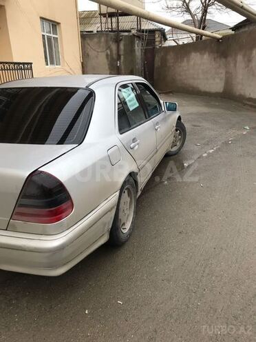 Mercedes C 200 1999, 180,234 km - 2.0 l - Bakı