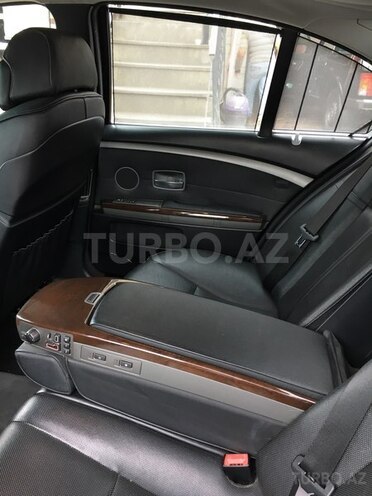 BMW 735 2003, 278,000 km - 3.6 l - Bakı