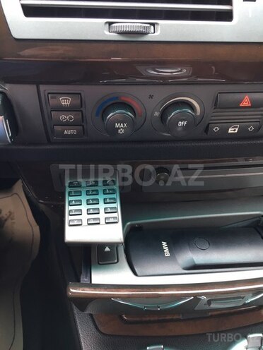 BMW 735 2003, 278,000 km - 3.6 l - Bakı