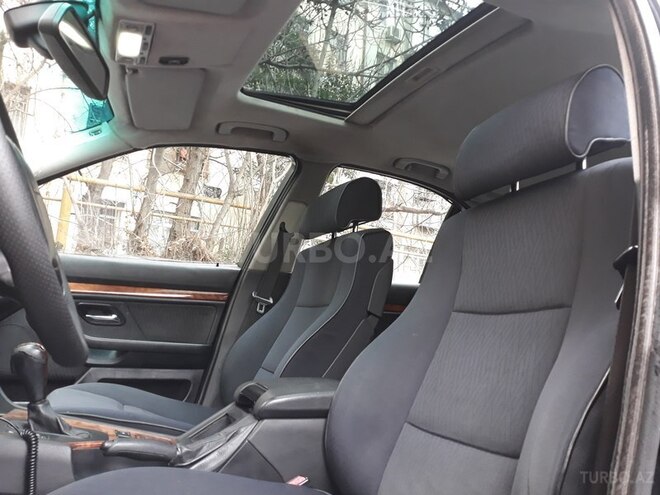 BMW 528 2000, 297,368 km - 2.8 l - Bakı