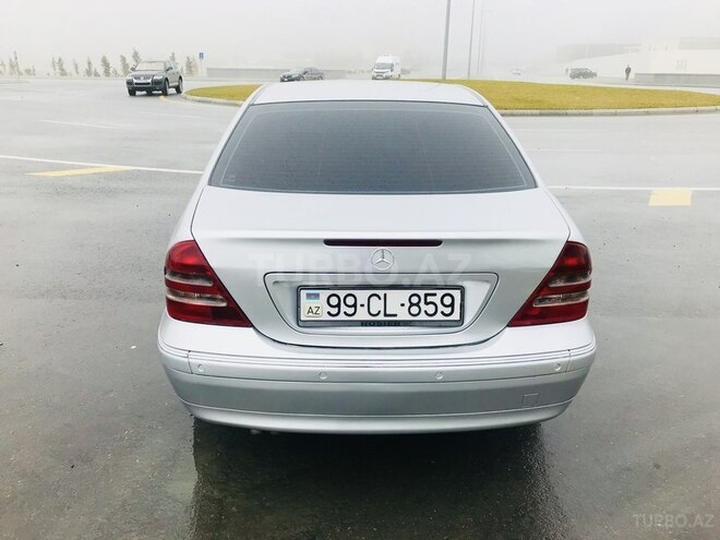 Mercedes C 220 2002, 390,000 km - 2.2 l - Bakı