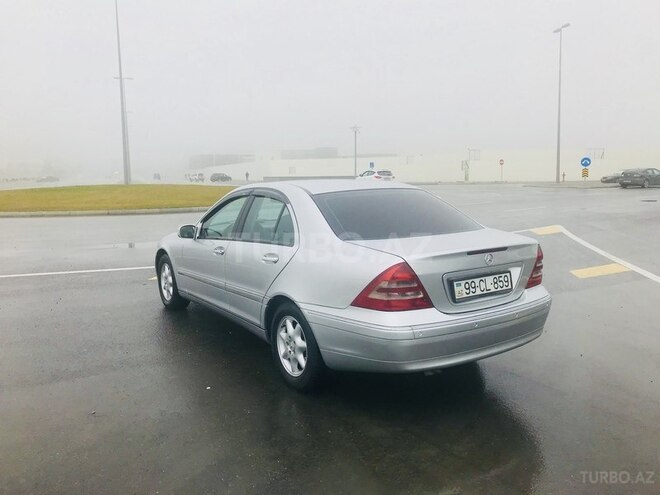 Mercedes C 220 2002, 390,000 km - 2.2 l - Bakı
