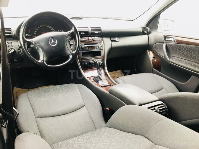 Mercedes C 220 2002, 390,000 km - 2.2 l - Bakı