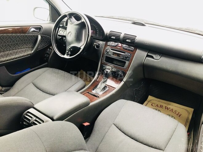 Mercedes C 220 2002, 390,000 km - 2.2 l - Bakı