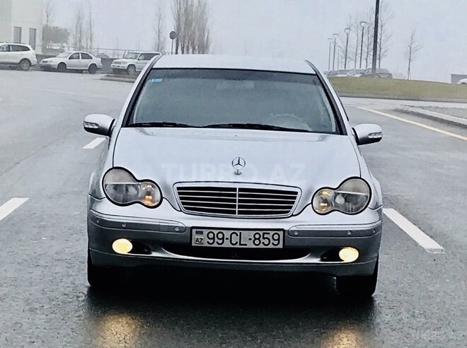 Mercedes C 220 2002, 390,000 km - 2.2 l - Bakı