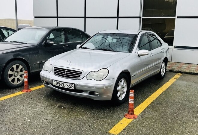 Mercedes C 220 2002, 390,000 km - 2.2 l - Bakı
