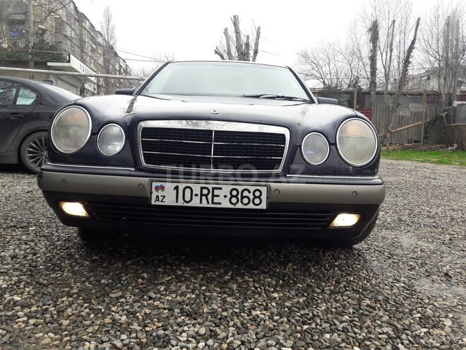 Mercedes E 230 1995, 342,000 km - 2.3 l - Bakı