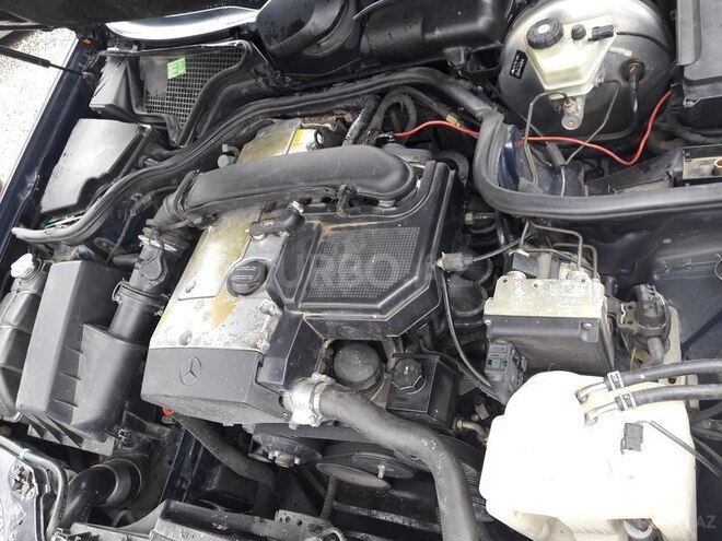 Mercedes E 230 1995, 342,000 km - 2.3 l - Bakı