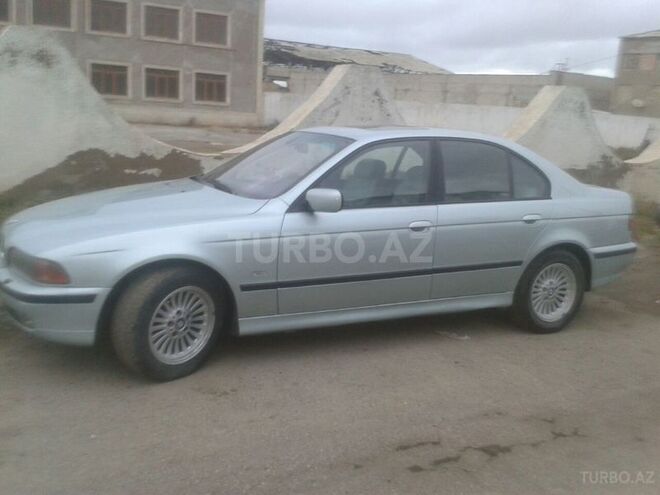BMW 528 1999, 247,452 km - 2.8 l - Sumqayıt