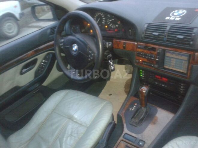 BMW 528 1999, 247,452 km - 2.8 l - Sumqayıt