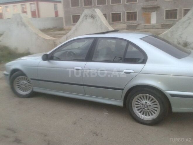 BMW 528 1999, 247,452 km - 2.8 l - Sumqayıt