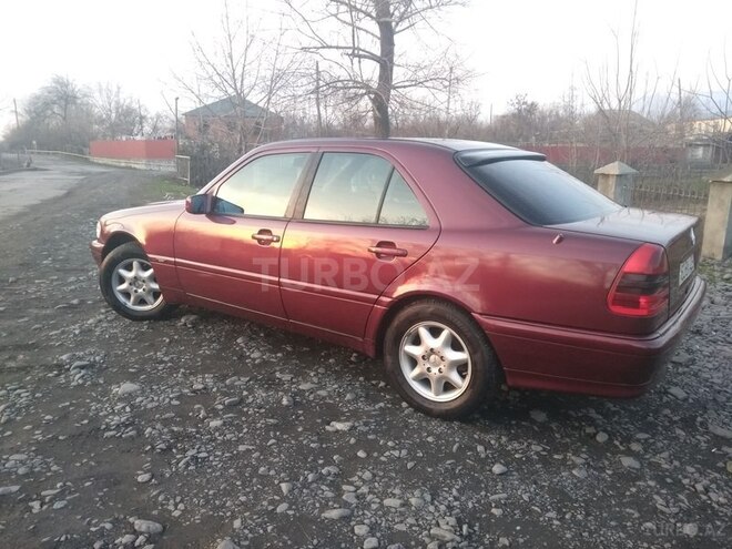 Mercedes C 180 1997, 300,000 km - 1.8 l - Zaqatala