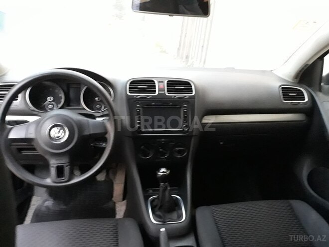 Volkswagen Golf 2010, 200,000 km - 1.4 л - Bakı