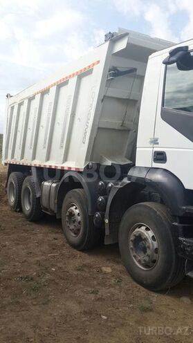 Iveco  2011, 334,218 km - 12.0 l - Bakı