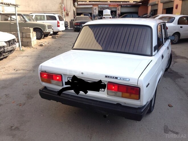 LADA (VAZ) 2107 2009, 111,000 km - 1.6 l - Bakı