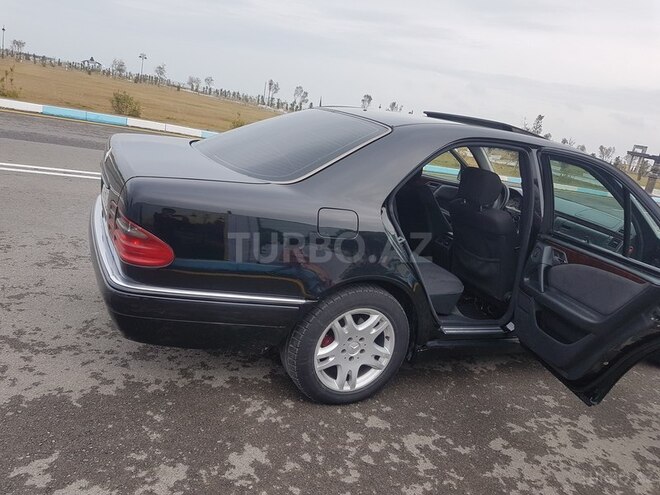 Mercedes E 240 1999, 361,457 km - 2.4 l - Sumqayıt
