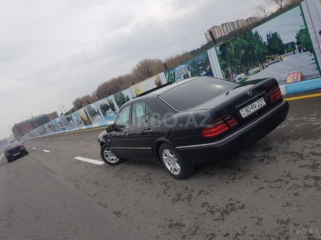 Mercedes E 240 1999, 361,457 km - 2.4 l - Sumqayıt